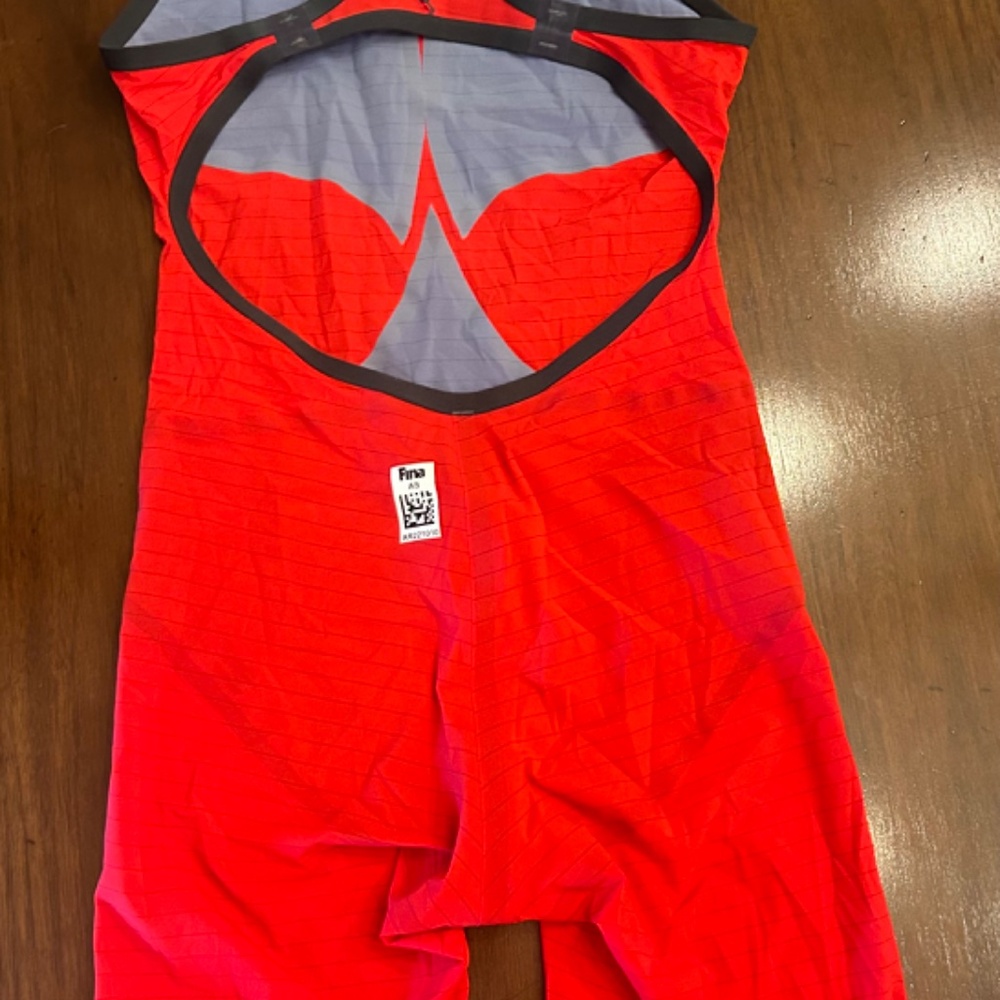 Woman’s Arena Carbon Air 2 Tech Suit - image 2